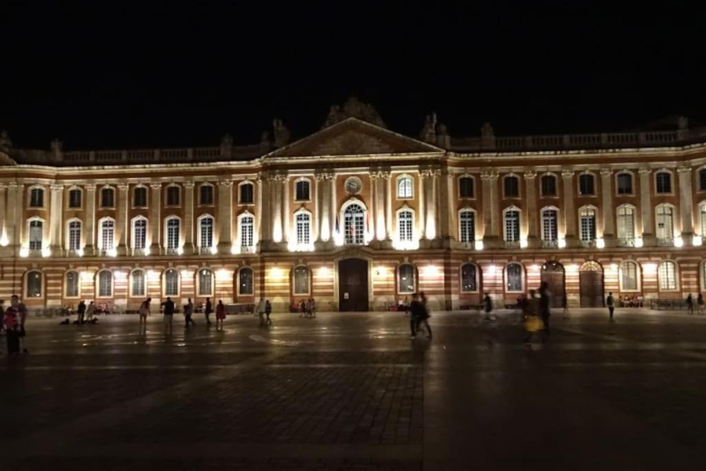 トゥールーズA 150 Pas Du Capitole!アパートメント エクステリア 写真